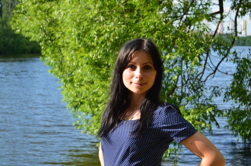 Живу в красивой Москве, городе страсти и возможностей. У меня есть все, чтобы сделать твое время со мной незабываемым: опыт, страсть и сексуальность. В моих нежных руках ты позабудешь о всех своих проблемах, и мы вместе окунемся в мир наслаждения и удовольствия. С моим искусным телом и горячими объятиями я сделаю все, чтобы ты почувствовал себя особенным. Гарантирую тебе море эмоций, чувственный массаж, уверенность и безопасность. Со мной ты можешь расслабиться и отдаться полностью. А также, можно увидеть мои фото и прочитать отзывы о моей работе на моем профиле. Сделай шаг в мир удовольствия со мной, и ты не пожалеешь! 💋 Ярослава