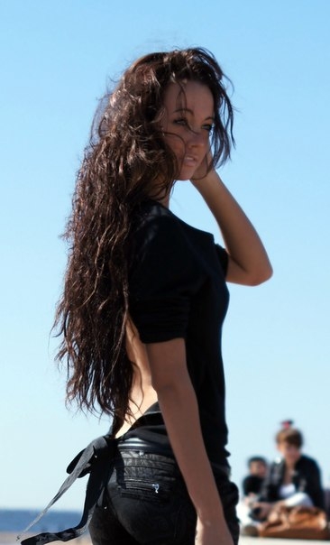 Аня